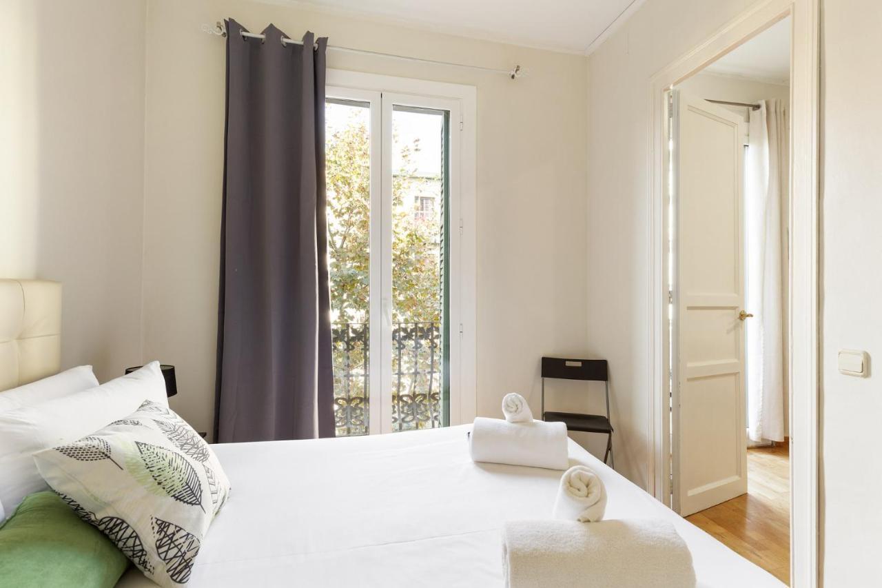 Stay U-Nique Apartments Consell Барселона Екстериор снимка