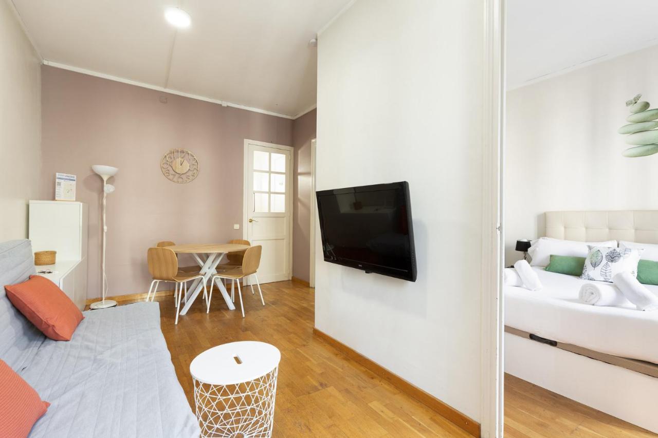 Stay U-Nique Apartments Consell Барселона Екстериор снимка