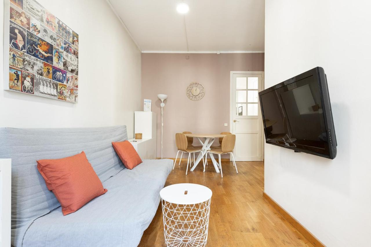 Stay U-Nique Apartments Consell Барселона Екстериор снимка